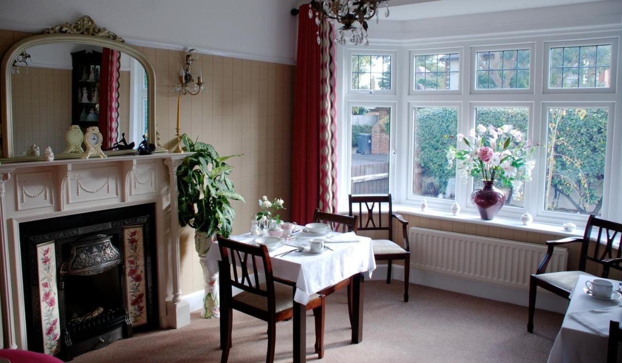 Cherry Tree House Bed and Breakfast Μπόρνμουθ Εξωτερικό φωτογραφία